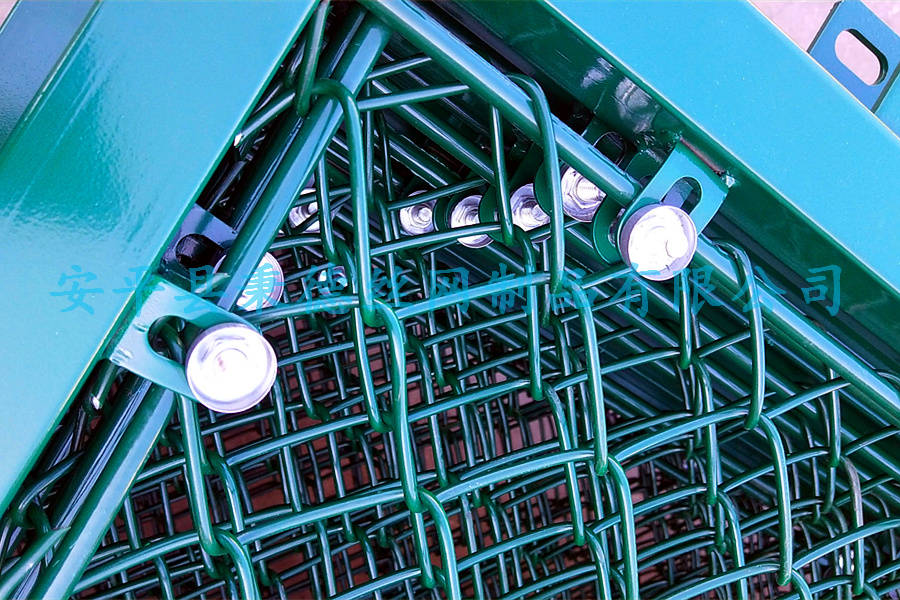 廈門(mén)籃球場(chǎng)護(hù)欄網(wǎng)項(xiàng)目